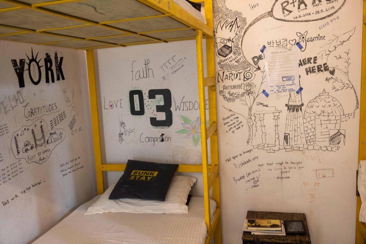 Bunkstay Coworking Hostel & Glamping Ришикеш Экстерьер фото